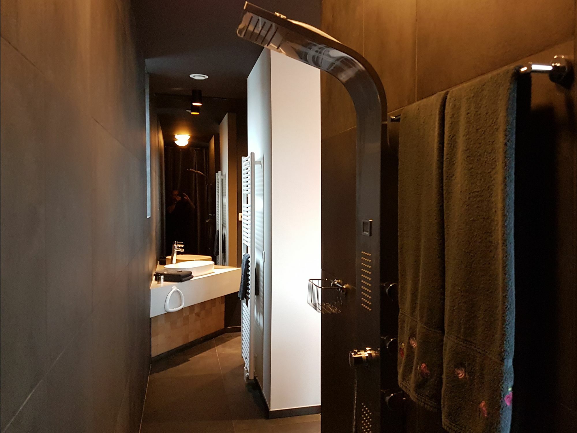 Hotel Goodnight אנטוורפן מראה חיצוני תמונה